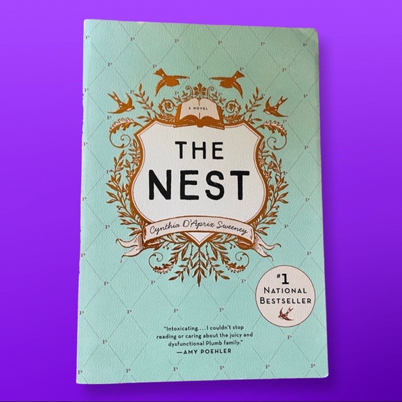 Book - The nest. - Picture 1 of 4